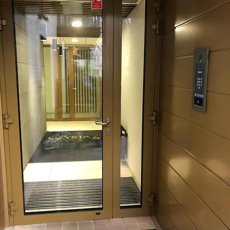 Montana Easy Center *